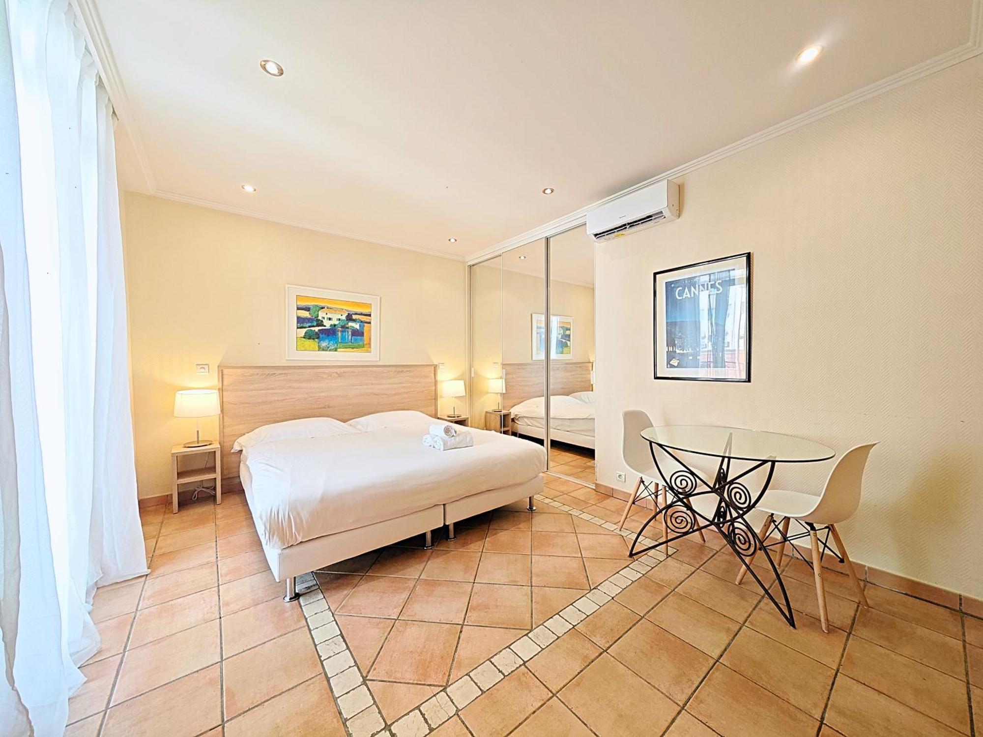 Viva Riviera Residence Commandant Andre Канны Экстерьер фото