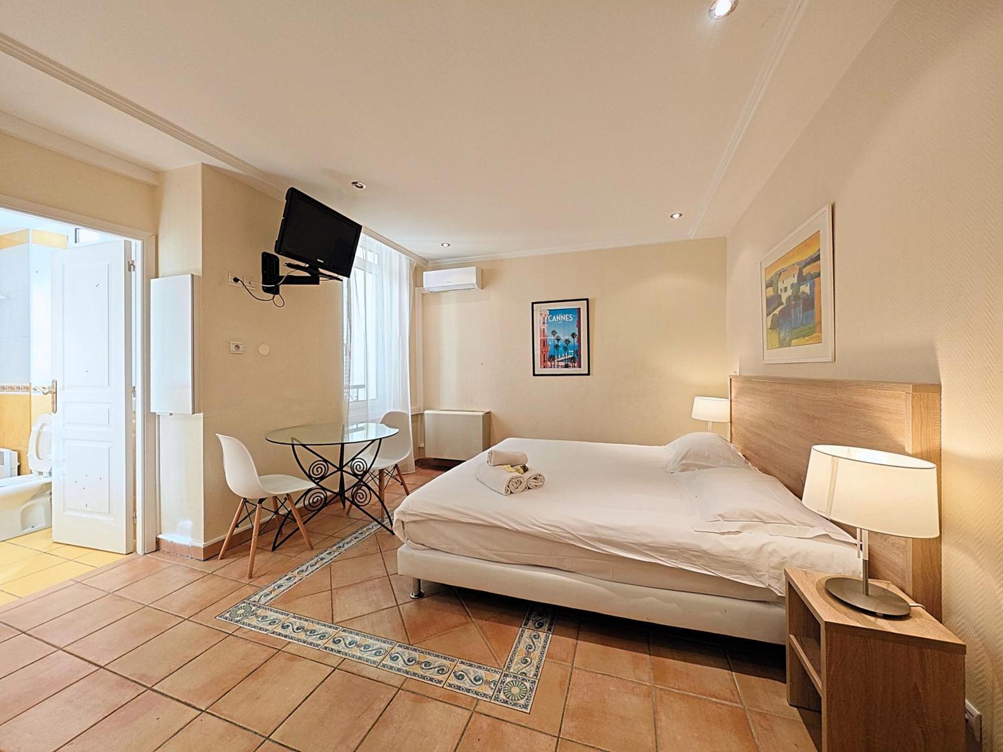 Viva Riviera Residence Commandant Andre Канны Экстерьер фото